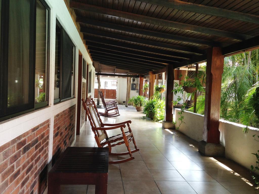 Hotel El Bramadero Либерия Екстериор снимка